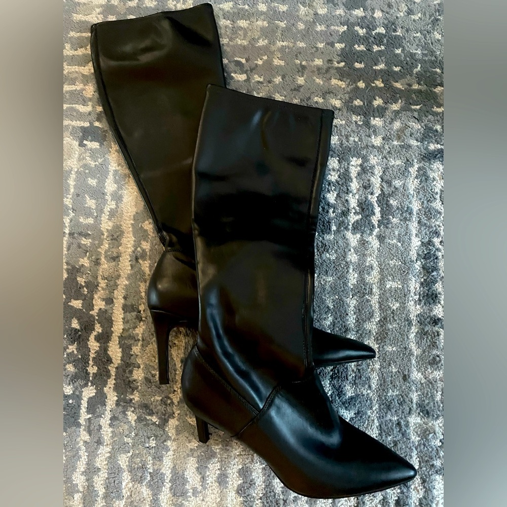 Nine West Pointed Toe Heeled Boots (synthetic)